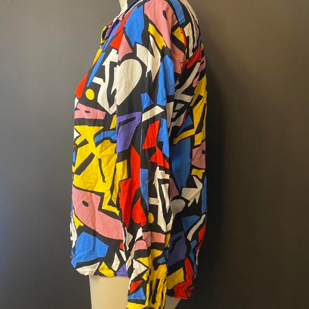 Multi-Color Patterned Blouse - Picture 2 of 4
